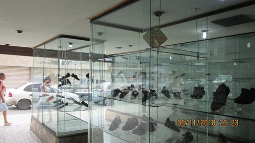 Local Comercial En Venta Centro Maracay 21-11418 Ajc