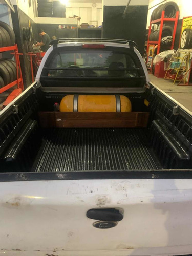 Ford Courier 2006
