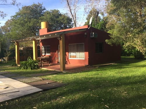 Quinta En Venta - 2 Dormitorios 2 Baños - 75mts2 - Chascomus