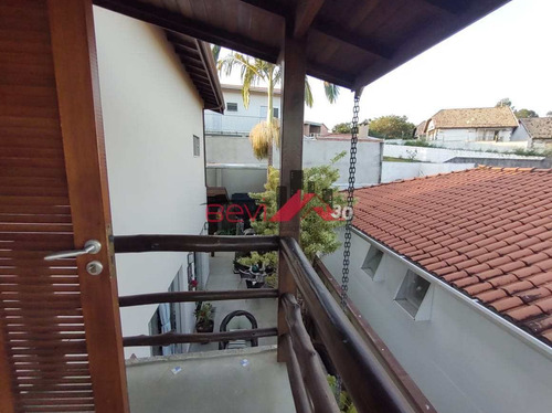 Imagem 25 de 30 de Lindo Sobrado Com Deck De Madeira Vista Maravilhosa! - V5961