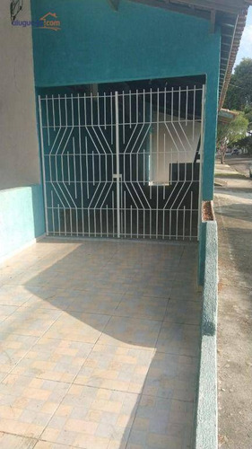 Imagem 1 de 16 de Vendo Sobrado De Esquina, Com 4 Salas Comerciais E 2 Apartamentos De 3 Dormitórios - So1724