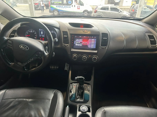 Kia CERATO PRO 1.6l Zenith At