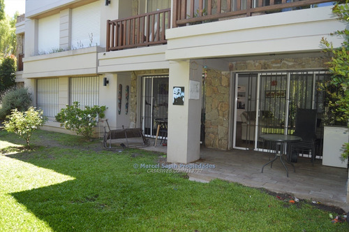 Imagen 2 de 14 de Apartamento Planta Baja Fondo Con Parrillero Cw113782