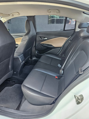 Chevrolet Onix plus 1.0 Premier Turbo Aut. 4P