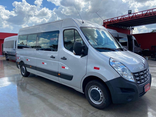 Renault Master 2.3 Dci Diesel Minibus Executive 16l L3h2 3p