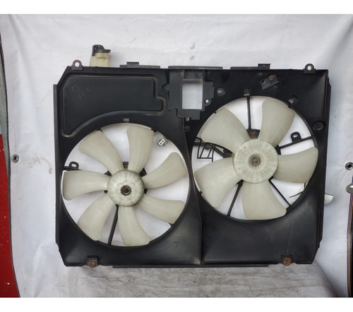 Motoventilador Toyota Siena  2013