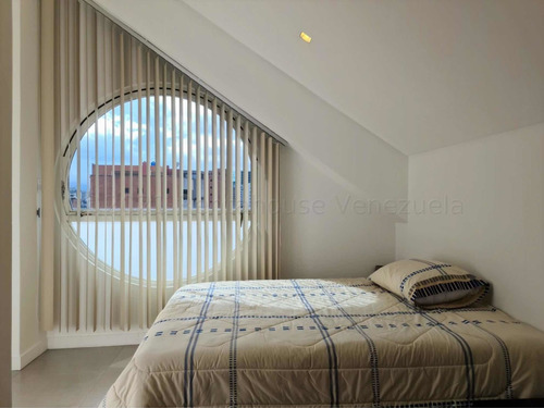 Imagen 19 de 30 de Apartamento Penthouse En Venta En El Rosal