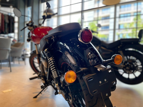 Imagen 13 de 25 de Royal Enfield Meteor 350 0km