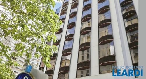 Imagem 3 de 11 de Flat - Itaim Bibi - Sp - 15924