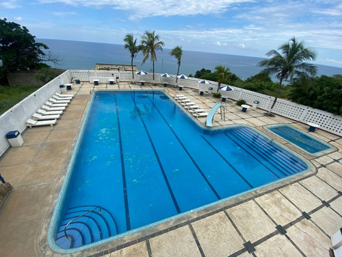 Imagen 14 de 16 de Apartamento En Alquiler Playa Grande . Mls #23-11527. Yolanda Goncalves