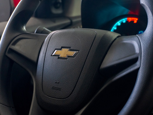 Chevrolet Onix 1.0 MPFI LT 8V FLEX 4P MANUAL