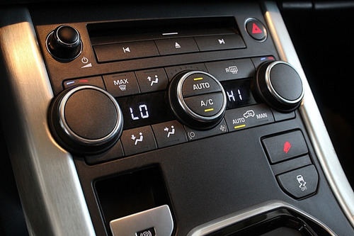 Land Rover Range Rover Evoque 2.0 Pure Gasolina 4p 2013