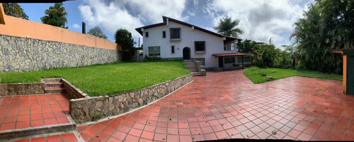 Se Vende Casa 600m2 6h+s/6b+s/7p Tusmare(oripoto)