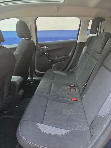 Peugeot 2008 1.2 Puretech Allure Pack