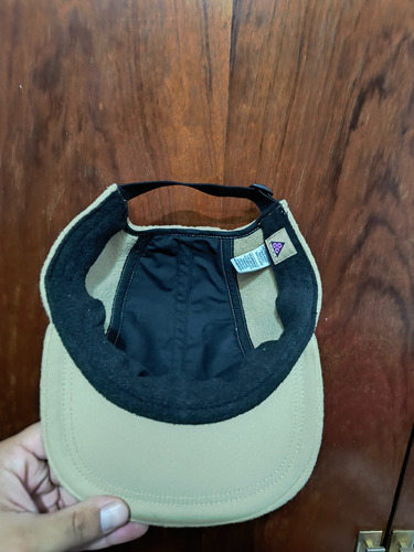 Gorra Nike Acg Aw84 Original Beige Regulable Lisa (Usado)