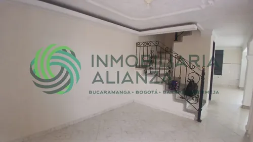 Casa En Arriendo En Paraguitas. Cod A16528