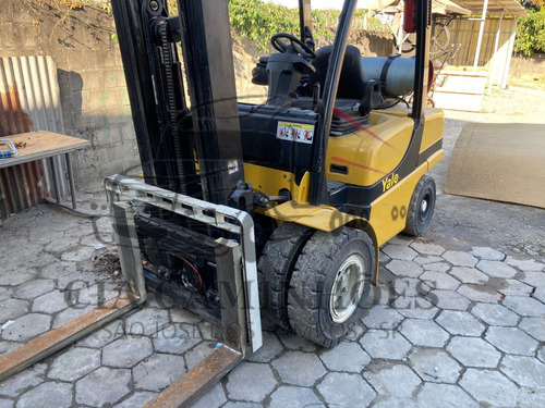 Empilhadeira Yale Glp Para 3.5t Torre 6,5m Rodagem Dupla