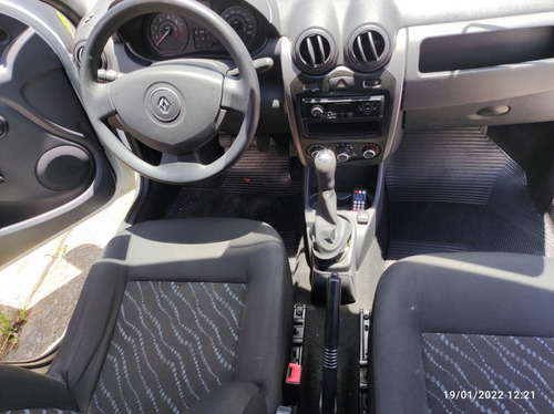 Imagem 6 de 6 de Renault Logan 1.0 16v Authentique Hi-flex 4p Branco 12/13