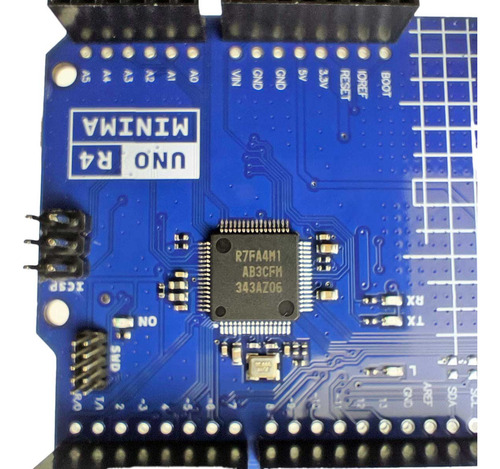 Arduino Uno R4 Minima