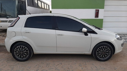 Fiat Punto 2013 1.6 16v Essence Flex 5p