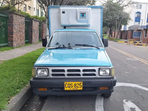 Mazda B2200 2.2 B2200
