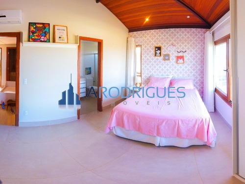 Casa Belíssima À Venda Em Praia Do Forte - 5/4, Sendo 5 Suítes, Toda Mobiliada E Decorada! - Ca00459