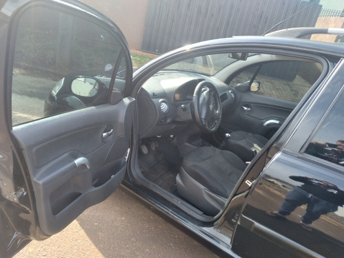 Imagem 2 de 5 de Citroën C3 2008 1.4 8v Glx Flex 5p