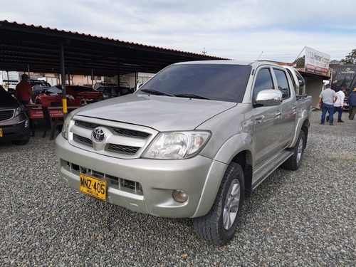 Toyota Hilux 2.7 Gasolina 4x4