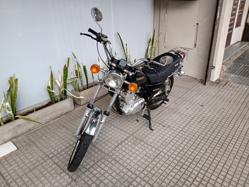 Suzuki Gn 125 2014