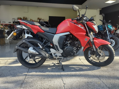 Imagen 3 de 19 de Yamaha Fz Fi Patentada 2019 Modelo 2017!! Excelente Estado
