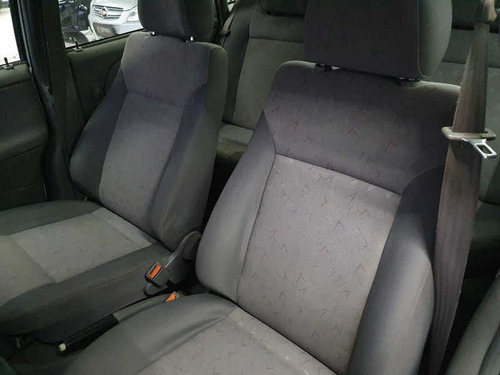Volkswagen - Santana 1.8 2000