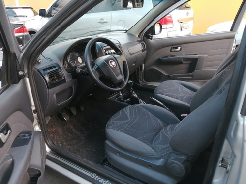 Imagem 9 de 14 de Fiat Strada 3p Cd Wk 1.4 Flex 2015