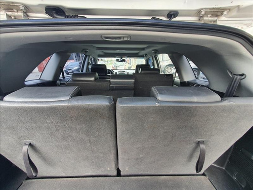 Imagem 10 de 14 de Kia Sorento 2.4 Ex2 4x2 16v 7 Lugares