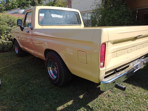 Ford F-100 3.6 Lujo