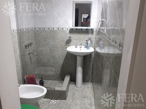 Imagen 11 de 15 de Venta De Ph De 4 Ambientes Y Un Monoambiente (27920)