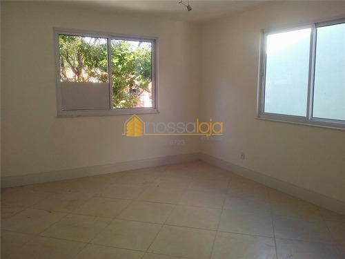 Casa 4 Quartos, Suíte, 3 Vagas, Itaipu, Niterói. - Ca0503