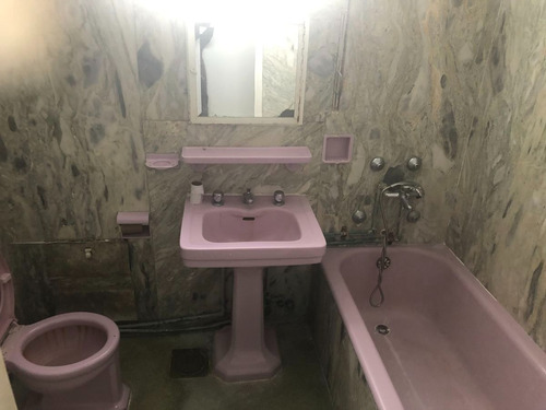 Imagen 28 de 30 de Apartamento En Venta En Montevideo. Excelente Punto! 18 De Julio Y Roxlo