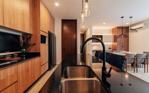 Venta Departamento De 2 Habitaciones En Privada En Temozón Norte