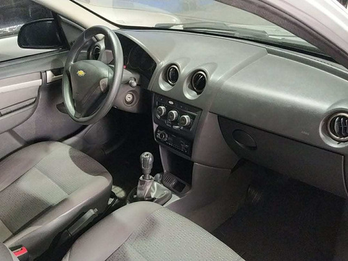 Imagem 7 de 8 de Chevrolet Celta Lt 1.0 8v Flex