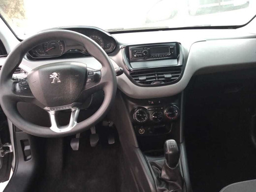 Peugeot 208 1.6 Active 2018