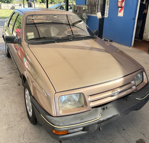 Ford Sierra 1.6 L