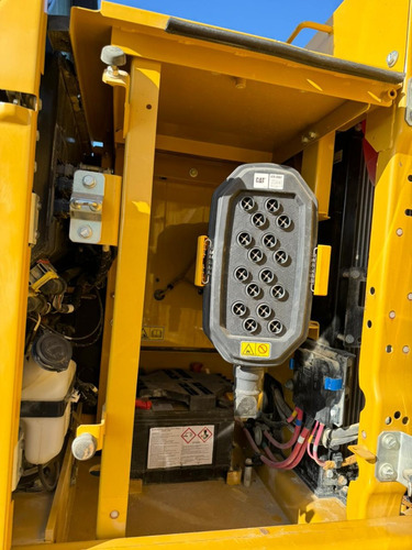 Excavadora Cat 320 2017-hex00486 **