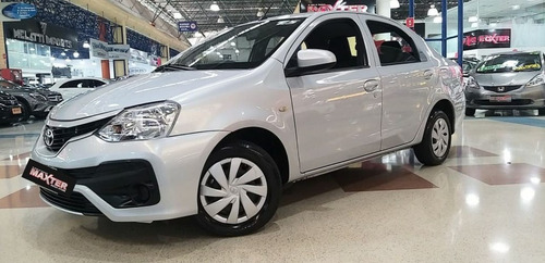 Toyota Etios 1.5 X Sedan 16v 2018