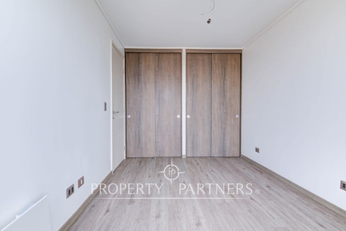 Amplio Townhouse En Excelente Ubicación 4d 3b 2e