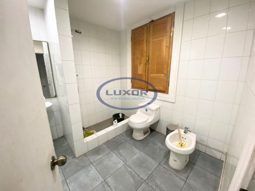 Amplia Bodega + Local En Venta En Club Hípico 722mt2