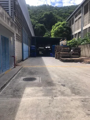 Se Vende Fábrica De Productos Químicos