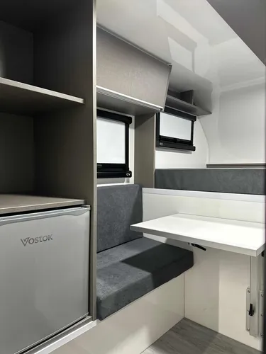 Camper Para Pickup Doble Cabina Marca Iseo