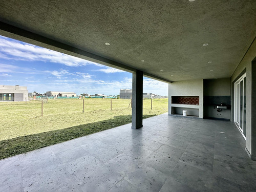 Casa En San Simon