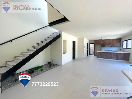 Pre-venta De Casa En Condominio, Las Palmas, Cuernavaca, Morelosclave 4652