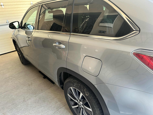Toyota Highlander 3.5 Le V6 At